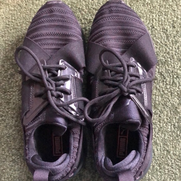 Puma Black Sneakers size 6 - Picture 7 of 7